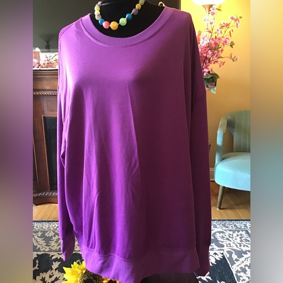🌷NWT NINE WEST 3X ACTIVE TOP w/THUMBHOLES - Picture 2 of 10